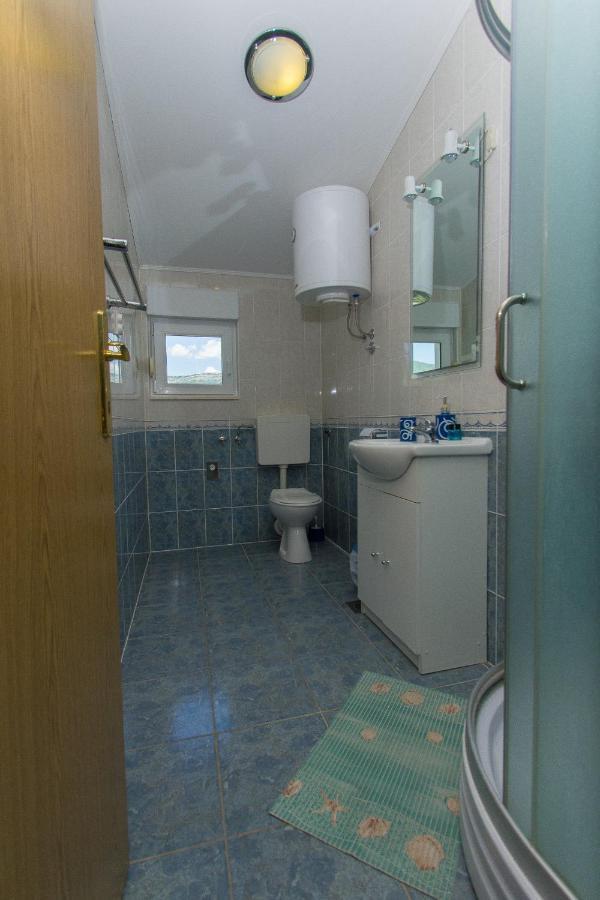 Apartment Penic Kaštela 外观 照片