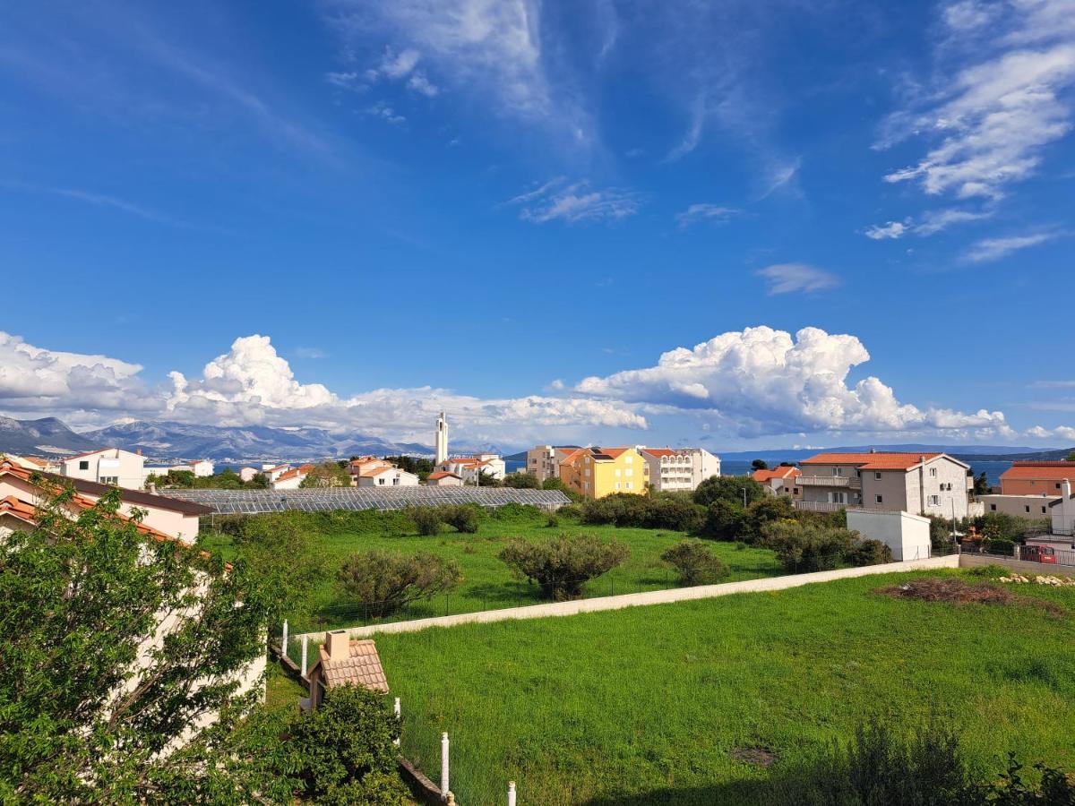 Apartment Penic Kaštela 外观 照片