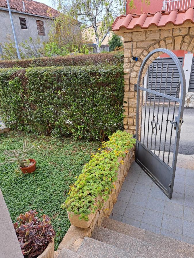 Apartment Penic Kaštela 外观 照片